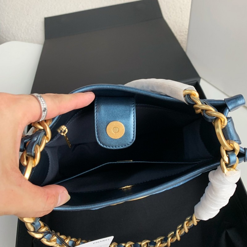 Ch*el Denim Hobo pocket straggler shoulder bag  Size：22*6*24cm