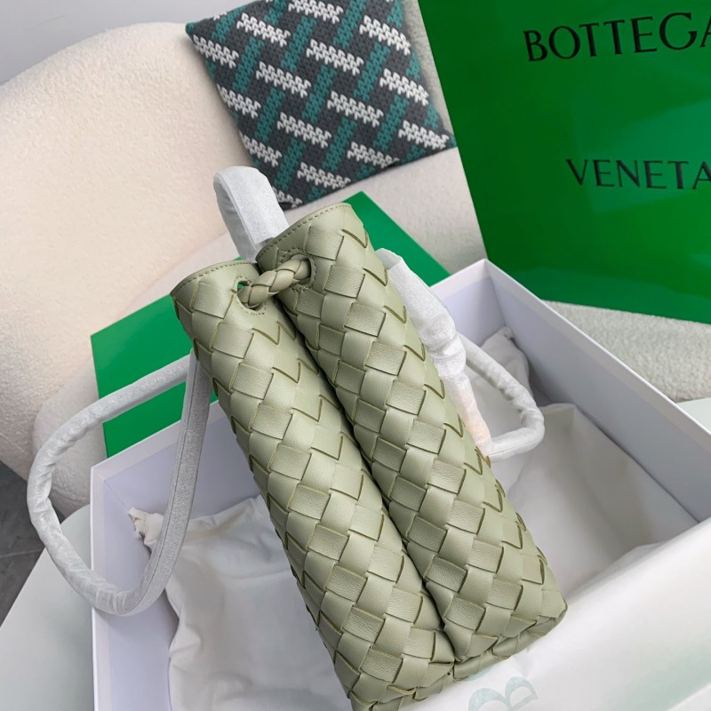 BOTTECA Ve*ne*ta Knit handbags Size:32*24*12cm