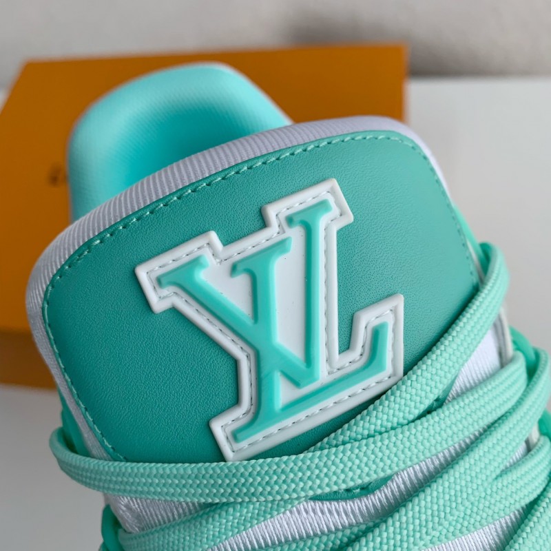 L0*is V*t0n SNEAKERS