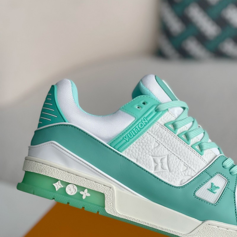 L0*is V*t0n SNEAKERS
