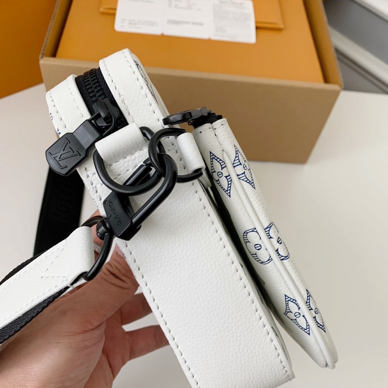 L0*is V*t0n The new TRIO Postman Pack M24753  Size： 25*18.5*7cm