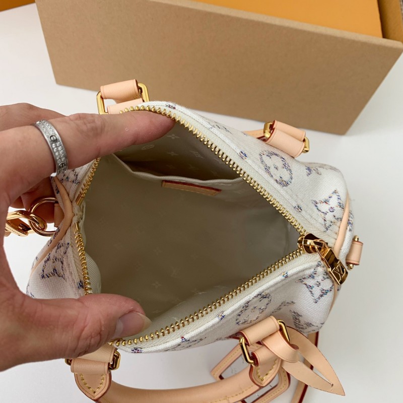 L0*is V*t0n Speedy Bandouli ère 20 M24709  Size：20.5*13.5*12cm