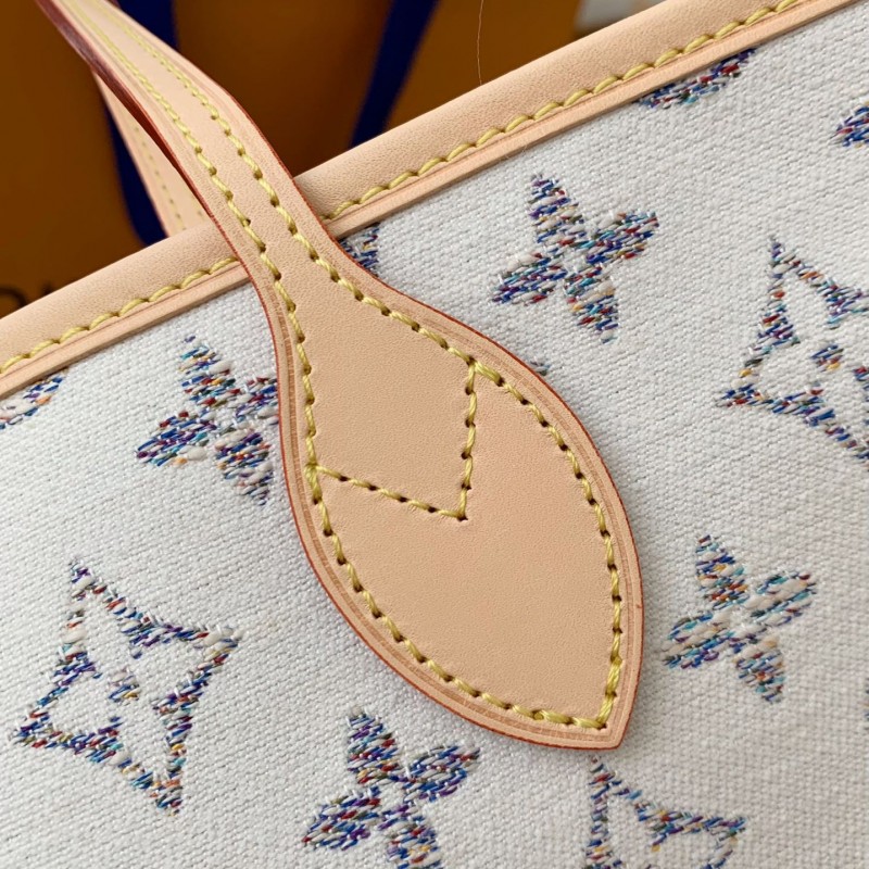 L0*is V*t0n Neverfull medium handbag M24905  Size：31*28*14cm