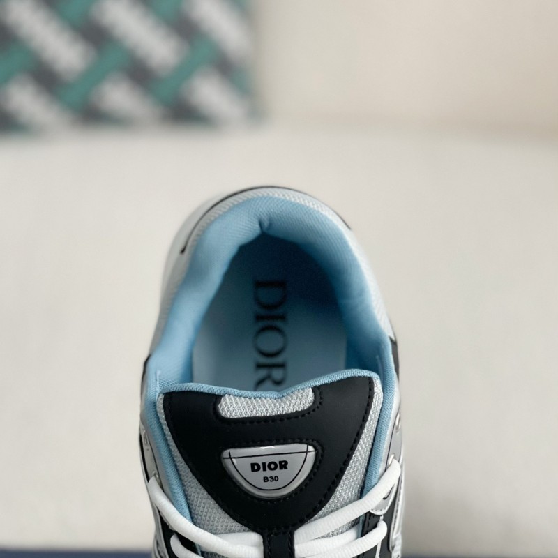 D*0r B30 New Sneaker
