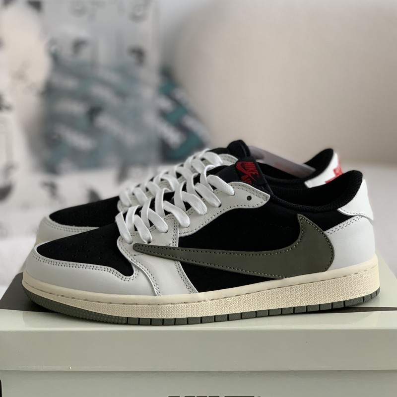 Nike AirJordan1 x TravisScott  AJ Low