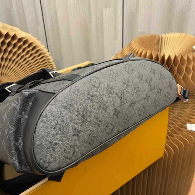 L0*is V*t0n M45419 CHRISTOPHER