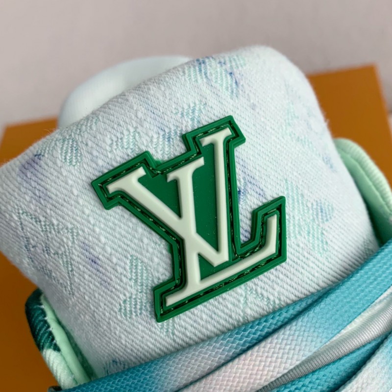 L0*is V*t0n SNEAKERS