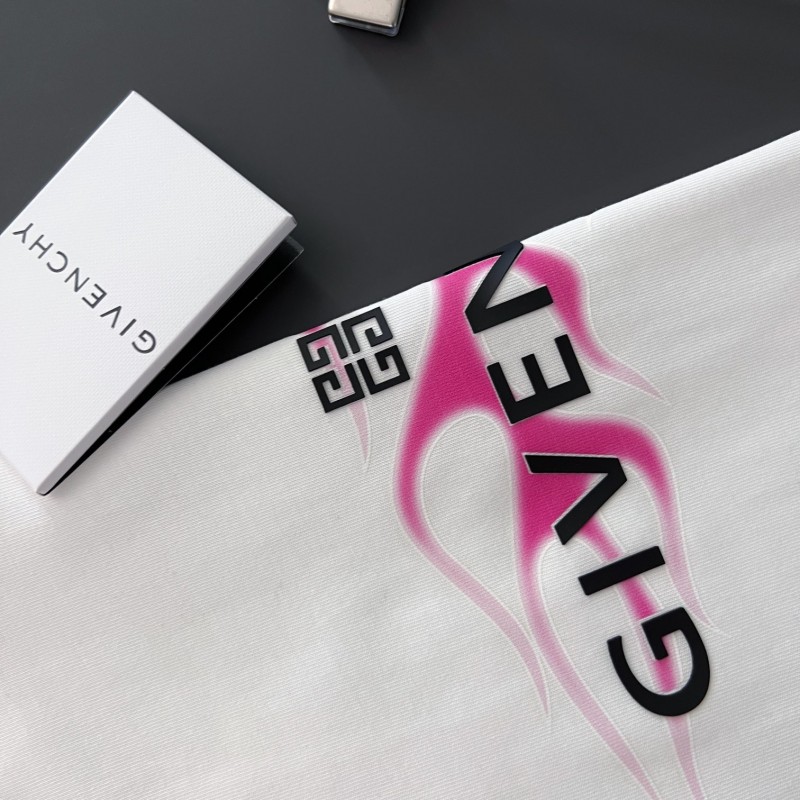 Givenchy t-shirt