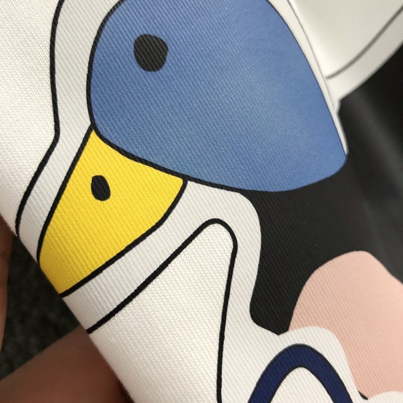 B**rry Black reachable duck cartoon footprint T-shirt