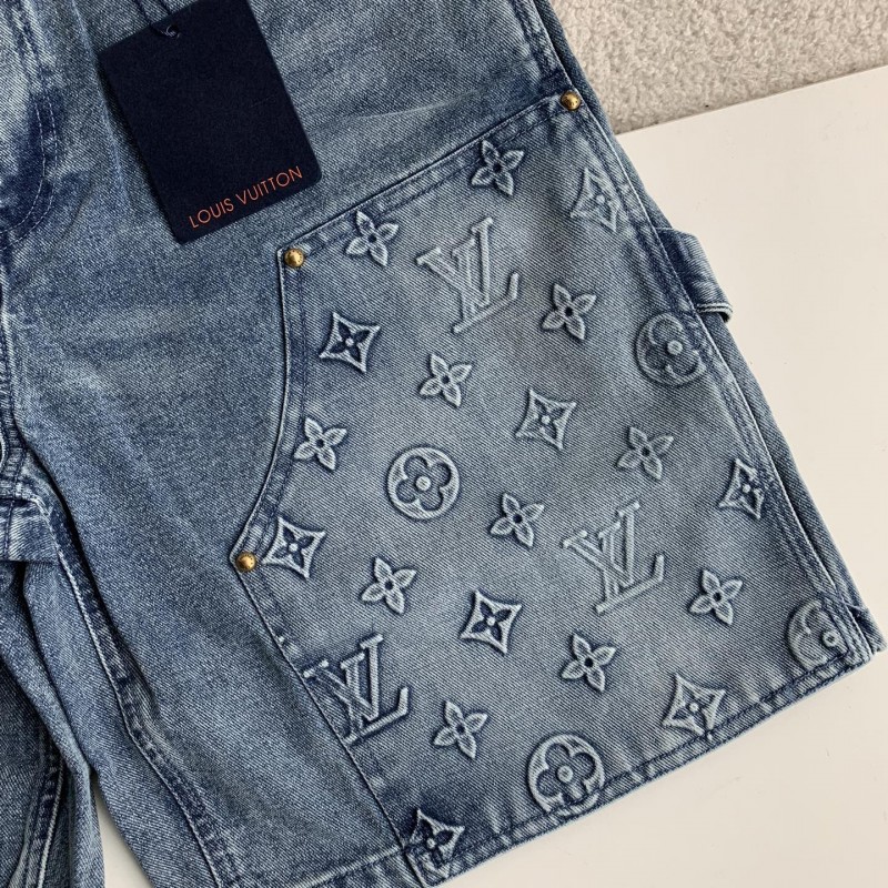L0*is V*t0n Jean shorts