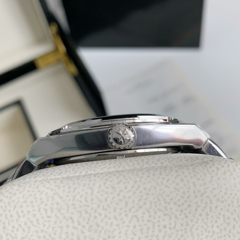 Vacheron Co*sta*t*n Wristwatch 41mm