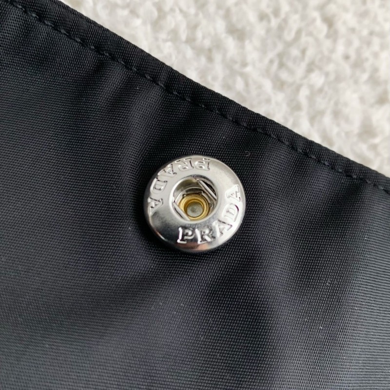 Pra*a battlefield functional style short sleeved