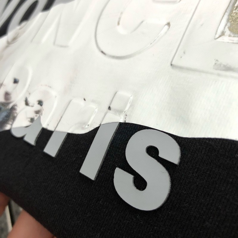 MONCLER Silver-plated with bright lettering-shirt