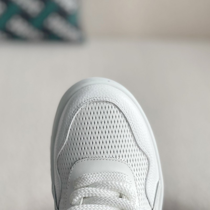 va*t*no One Stud Sneakers