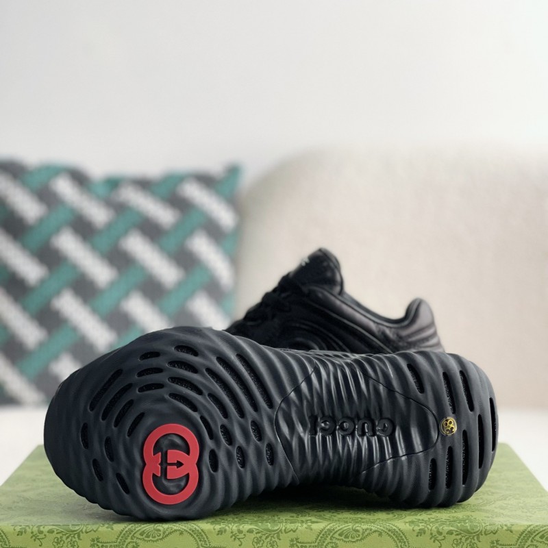 Interlock Double G low-top casual shoes