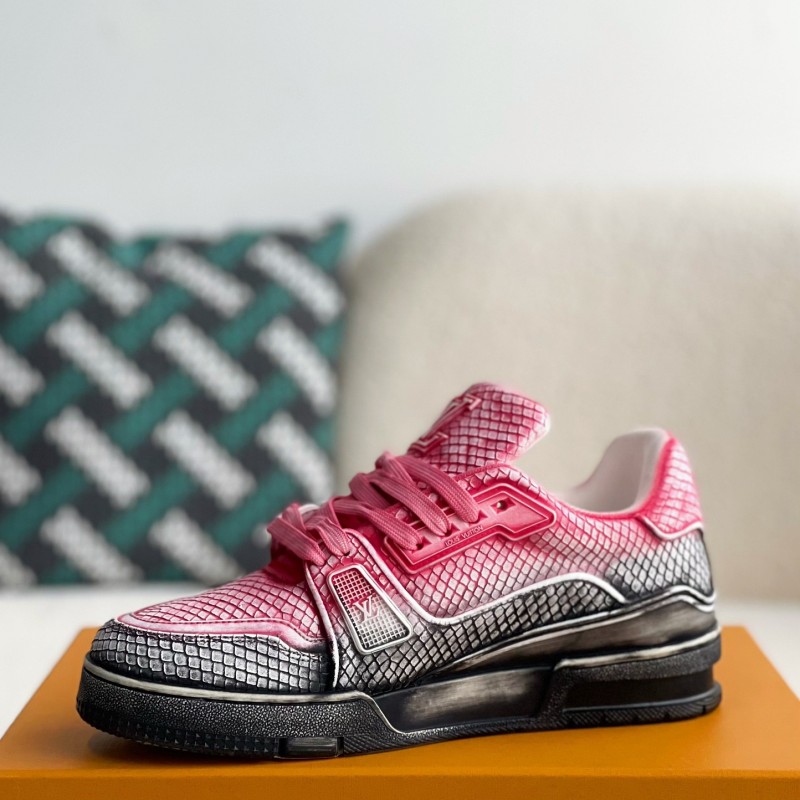 L0*is V*t0n TRAINER SNEAKERS